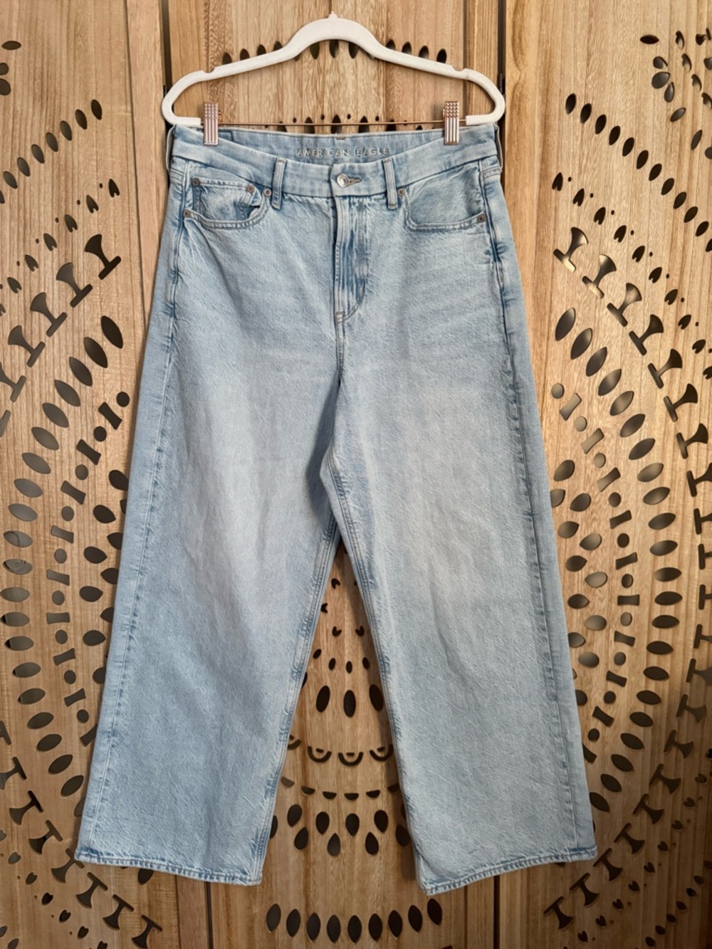 American Eagle High Rise Wide Leg Jeans
